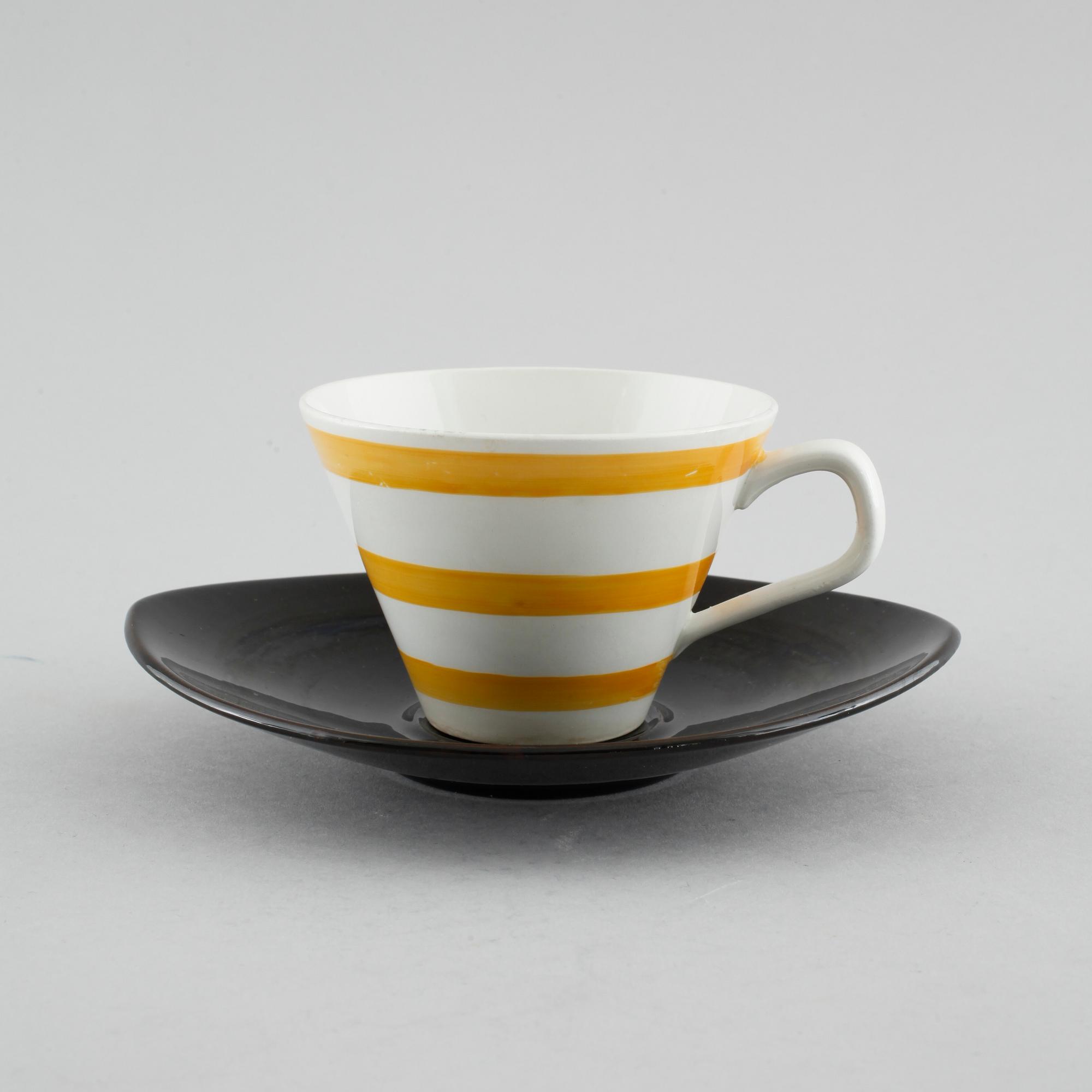 Ten teacups with saucers, porcelian, "Siam", maybe by Marianne Westman, Rörstrand, mid 20th century.