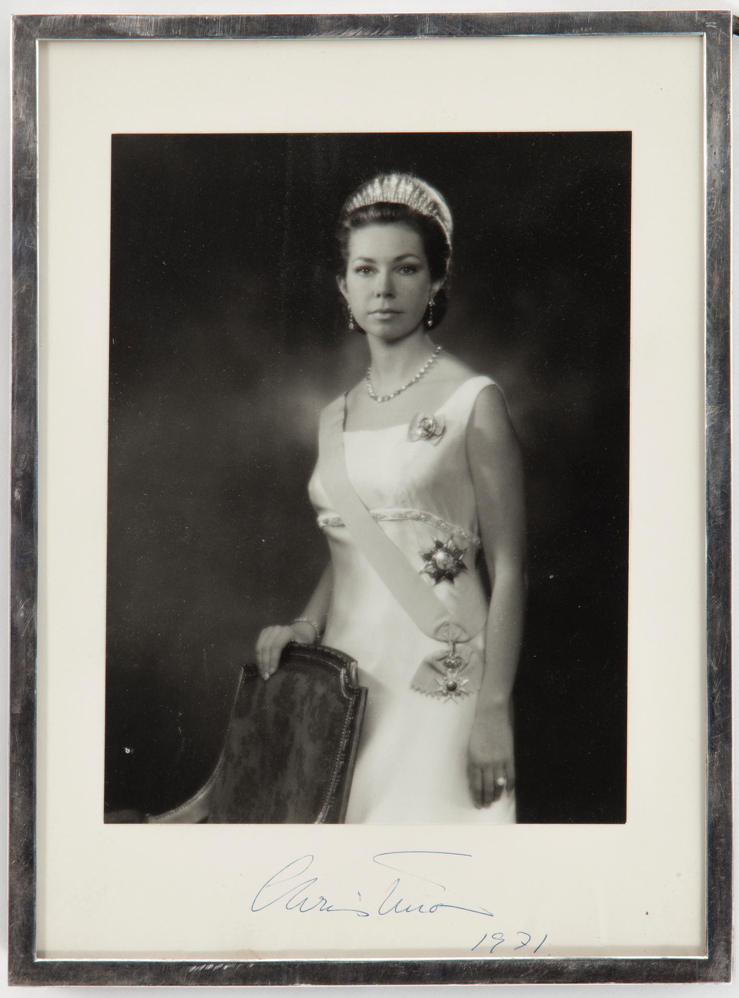 PRINSESSAN CHRISTINA AV SVERIGE, egenhändigt signerat foto, silverram, Oscar Olausson, Stockholm 1971.