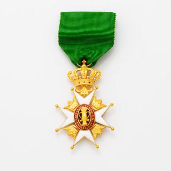 Order of the Vasa, Knigth's Cross, Gold and enamel, in box, CF Carlman, Stockholm.