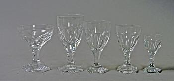 GLASSERVISDELAR, 62 delar, Rosersberg, Kosta.