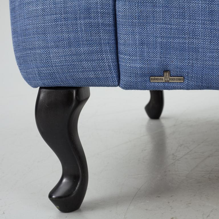 Fåtöljer ett par, med fotpallar, Bröderna Andersson.