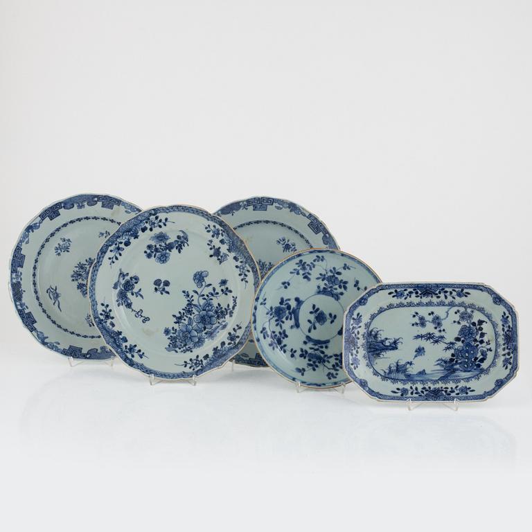 Fat, 5 st, porslin, Qingdynastin, Kina, 1700-tal.