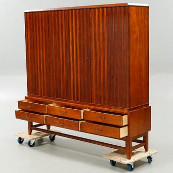 A drawer, model 794, designed by Adolf Relling at Rastad & Relling Tegnekontor in 1947.