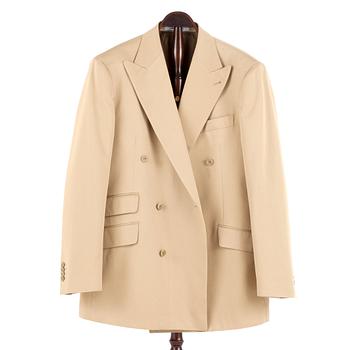 228. ROSE & BORN, a khaki cotton suit consisting of jacket and pants. Size 54.