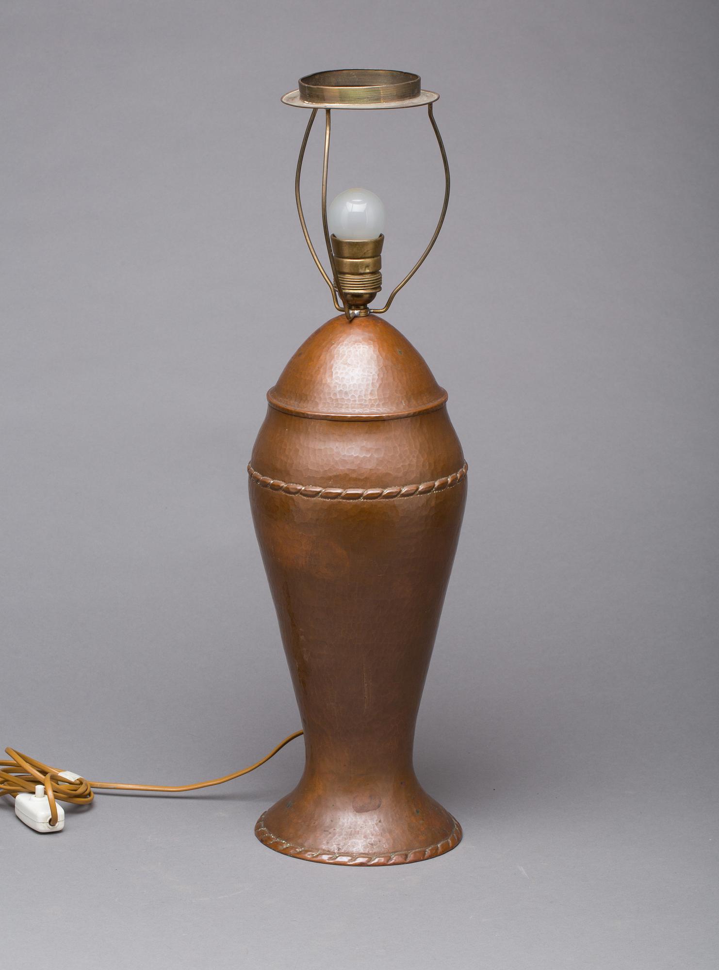 BORDSLAMPA, jugend, Norge, 1920-tal.