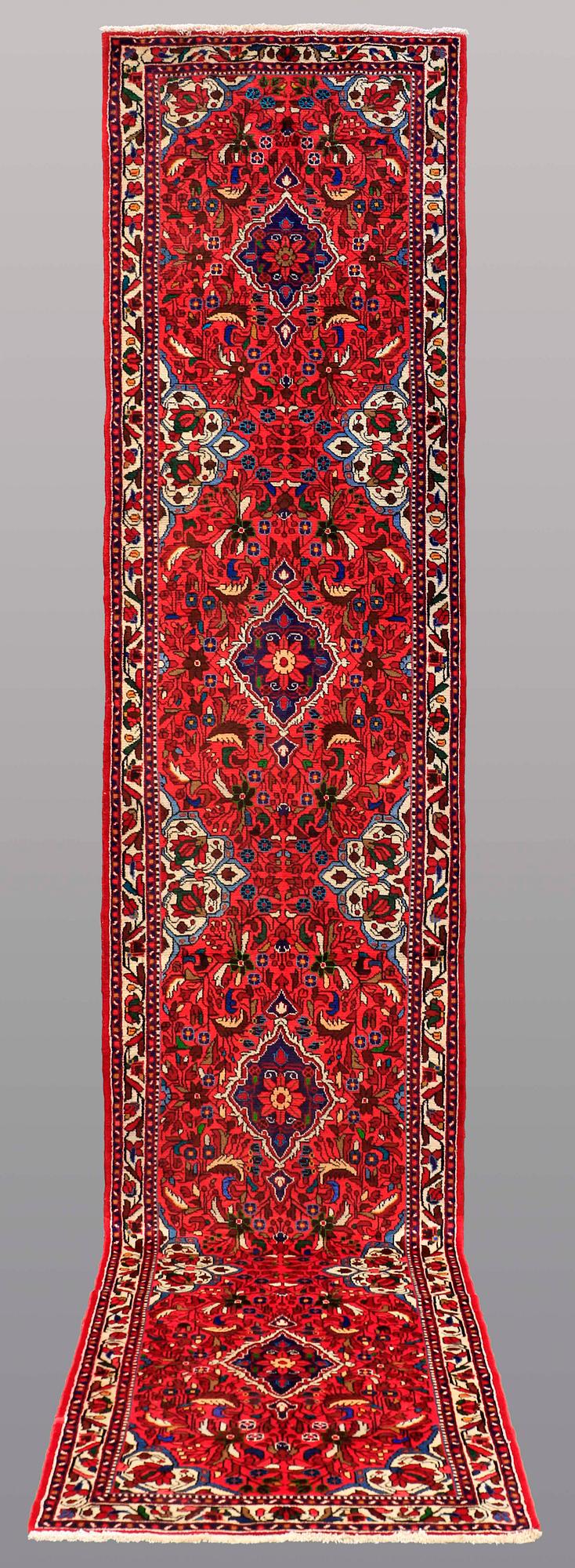 A RUNNER, Rudbar, ca 425 x 85 cm.