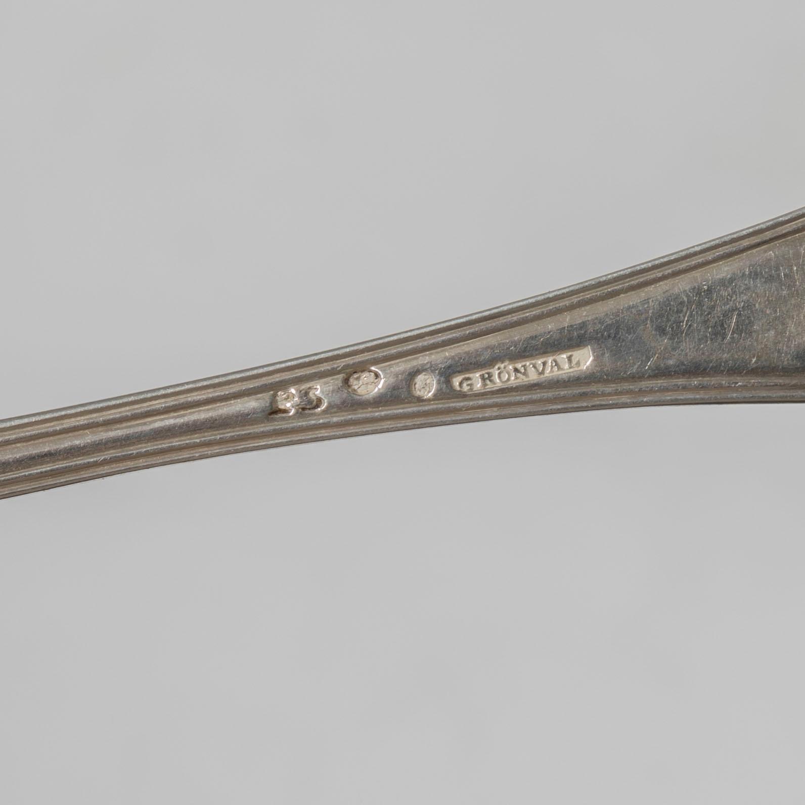 Bestick, 22 st, silver, mestadels Johan Petter Grönvall, Stockholm 1820-30-tal.