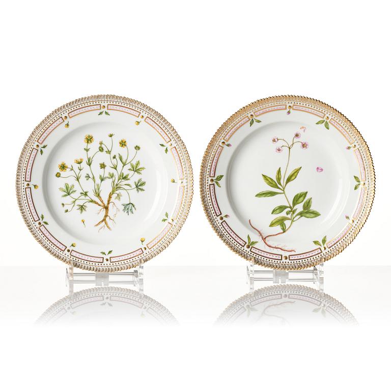 A set of six Royal Copenhagen 'Flora Danica' plates, Denmark, 20th century.