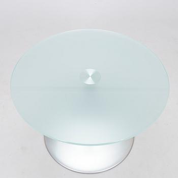 A 21st century coffee table / side table for Walter Knoll.