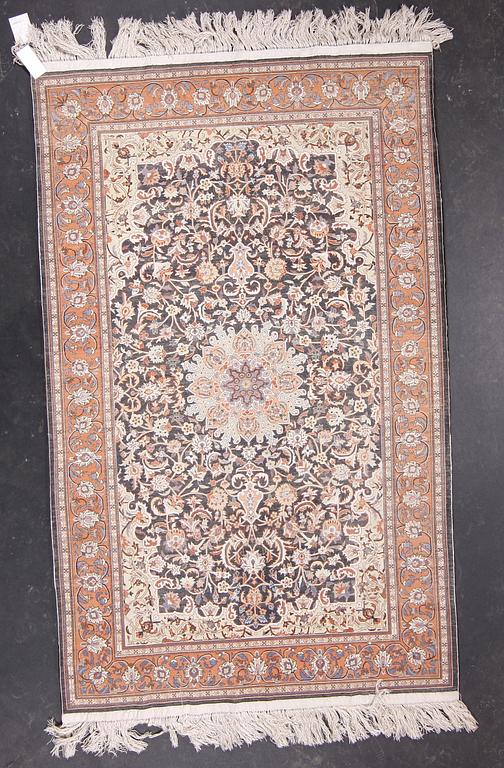 MATTA, Kina, ca 125x200.