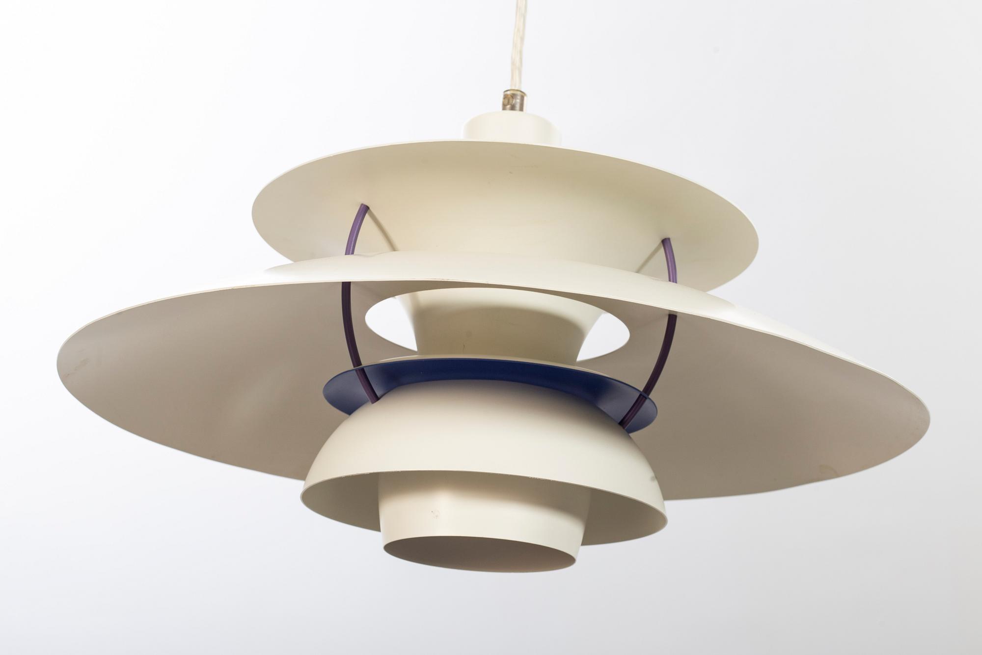 POUL HENNINGSEN, taklampa, "PH 5" för Louis Poulsen 1900-talets andra hälft.