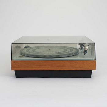 SKIVSPELARE OCH RADIO, His Master´s voice/Bang Olufsen och Conserton, Stockholm, omkring 1960.