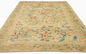 An Antique Bessarabian kilim, c. 270 x 184 cm.