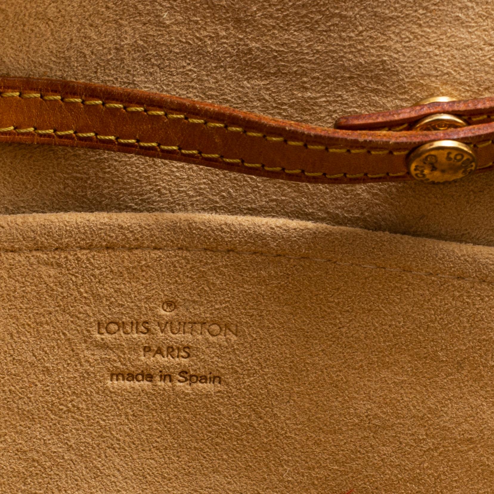 LOUIS VUITTON, Monogram Pochette Twin GM.