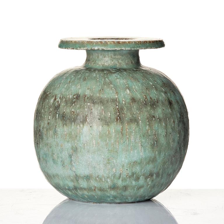 Gunnar Nylund, a unique stoneware vase, Rörstrand, mid-20th century.