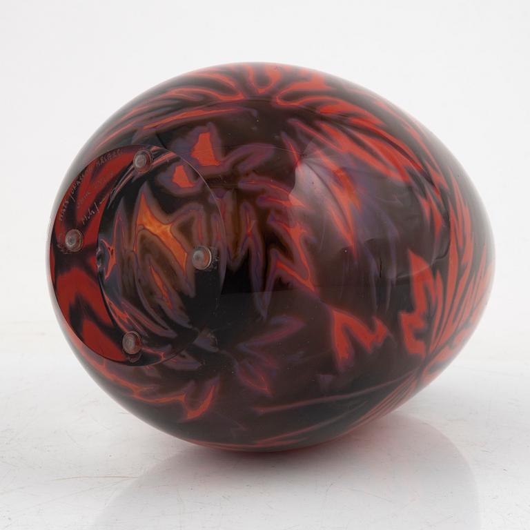 Mats Jonasson, a unique glass vase, Målerås.