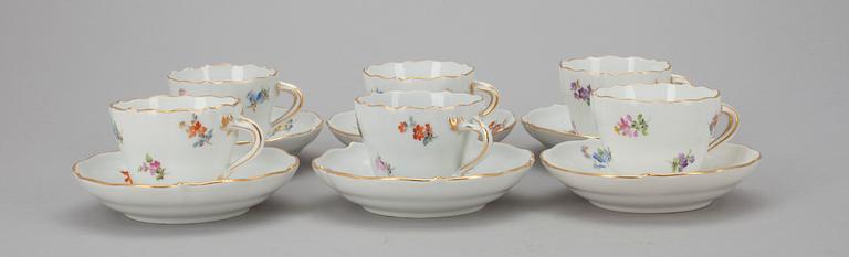 MOCCAKOPPAR med FAT, 6 st, porslin, Meissen 1900-tal.