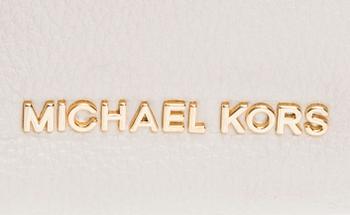 LAUKKU, Michael Kors.