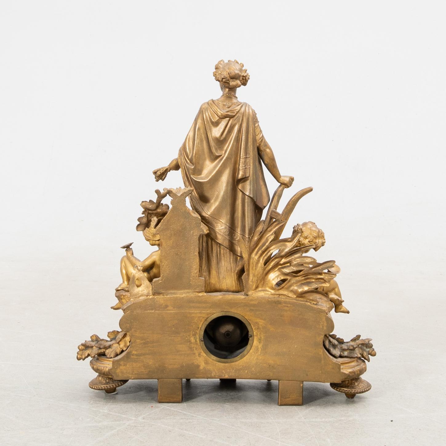 Bordspendyl omkring 1900.