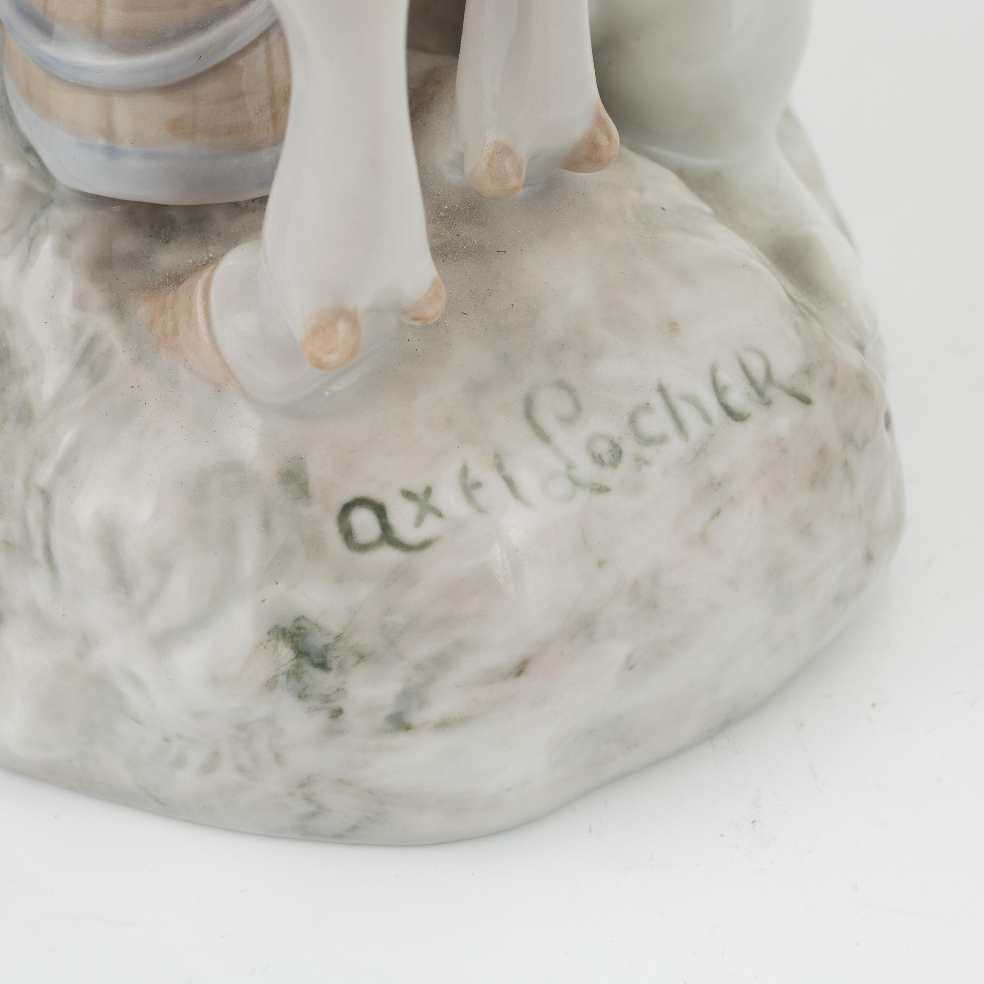 Figuriner, 4st, porslin, Royal Copenhagen och Bing &  Grøndahl.