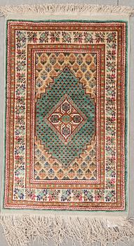 MATTA, Turkiet, silke, 1900-talets slut. Ca 61 x 39 cm.