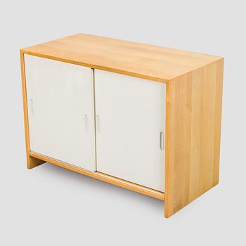 Aino Aalto, kaappi, malli 217, Artek, 1900-luvun loppu.