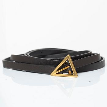 Bottega Veneta, skärp, "Triangle leather belt".