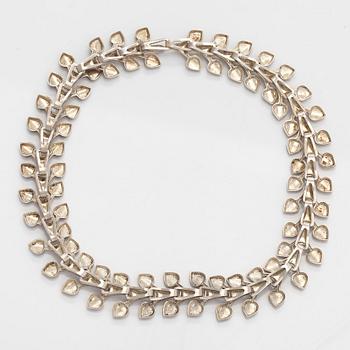 Anton Michlesen, a sterling silver necklace.