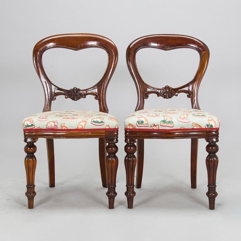 Matbord och stolar, 8 st, mahogny, regency-stil, 1900-talets slut.