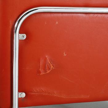 A pair of chairs, "GA-2", Erik Gunnar Asplund, Källemo, from the latter half of the 20th century.