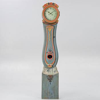 A Swedish folk art longcase clock from Hälsingland, dated 1812.