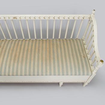 Sohva, kustavilaistyylinen, 1900-luvun alku.