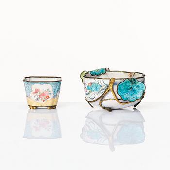 Two Chinese enamel on copper cups, Qing dynasty, 18th Century.