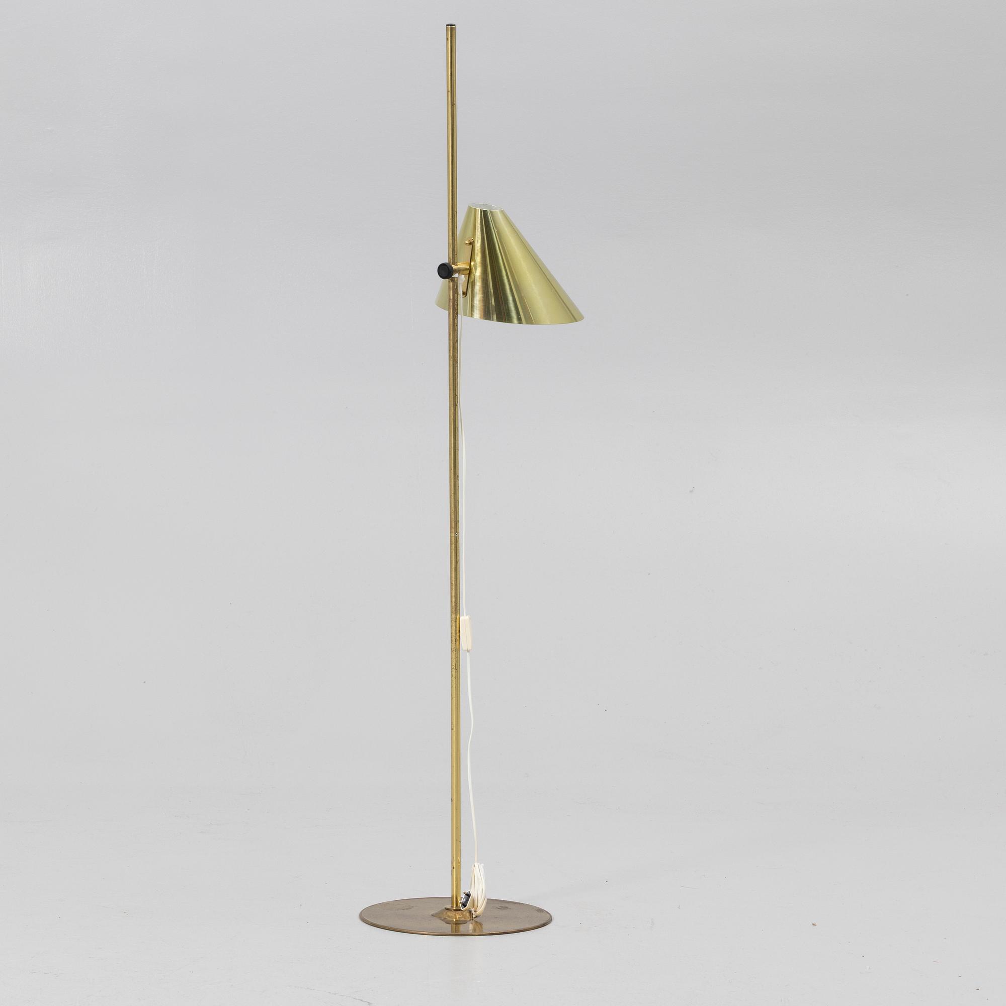 Hans-Agne Jakobsson, Golvlampa, modell G-185, Markaryd, 1960/70-tal.