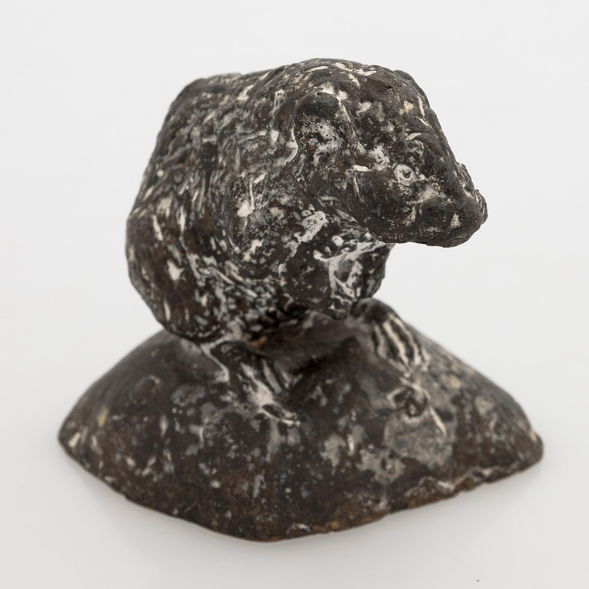 Pirkko Nukari, Liten varelse.