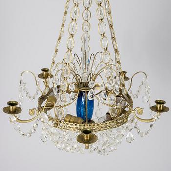 TAKKRONA, gustaviansk stil, 1900-talets senare hälft. Höjd 83 cm.