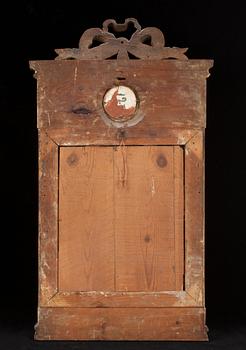 SPEGELLAMPETT, för ett ljus. Gustavianskt stockholmsarbete, 1700-talets slut.