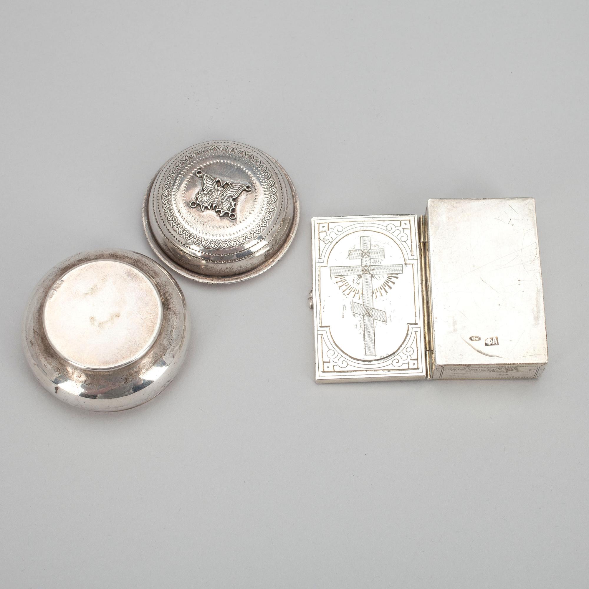 DOSOR, 2 st, silver, Ryssland, sekelskiftet den andra okänd 1900-tal. Vikt tot. 65 g.