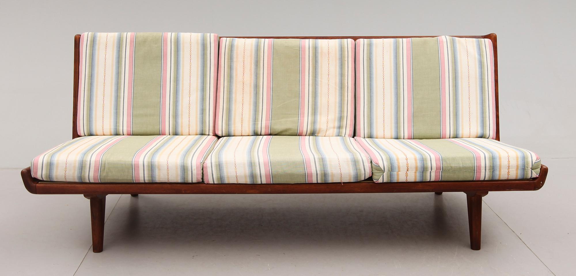 SOFFA, "Bumerangen", Hiort af Ornäs, Finland, 1950-tal.