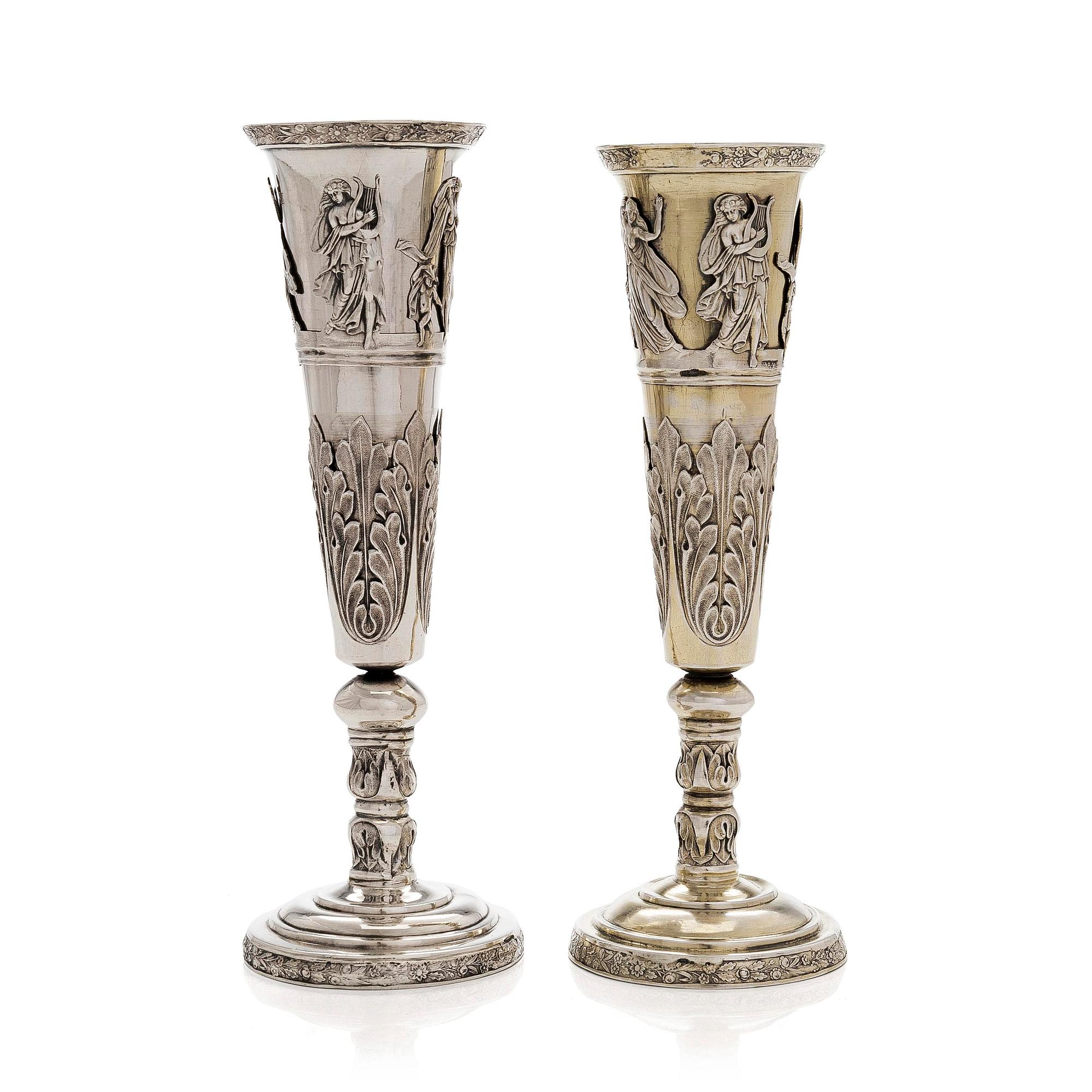 Peter Andreas Möller, Champagnestrutar, 2 st. snarlika, silver och förgyllt silver, S:t Petersburg, 1834 och 1837.