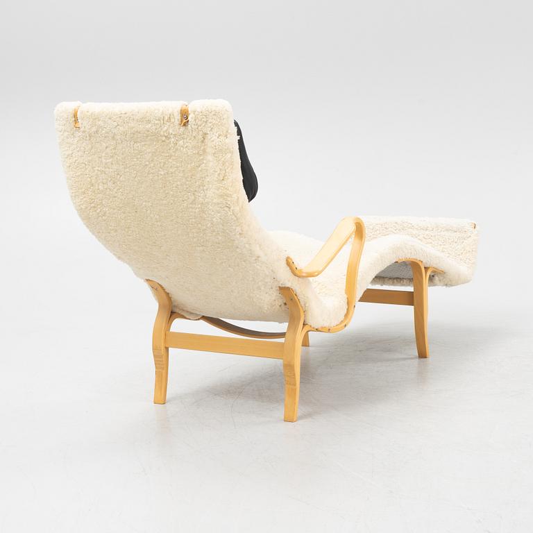 Bruno Mathsson, a 'Pernilla 3' lounge chair, Dux, end of the 20th Century.