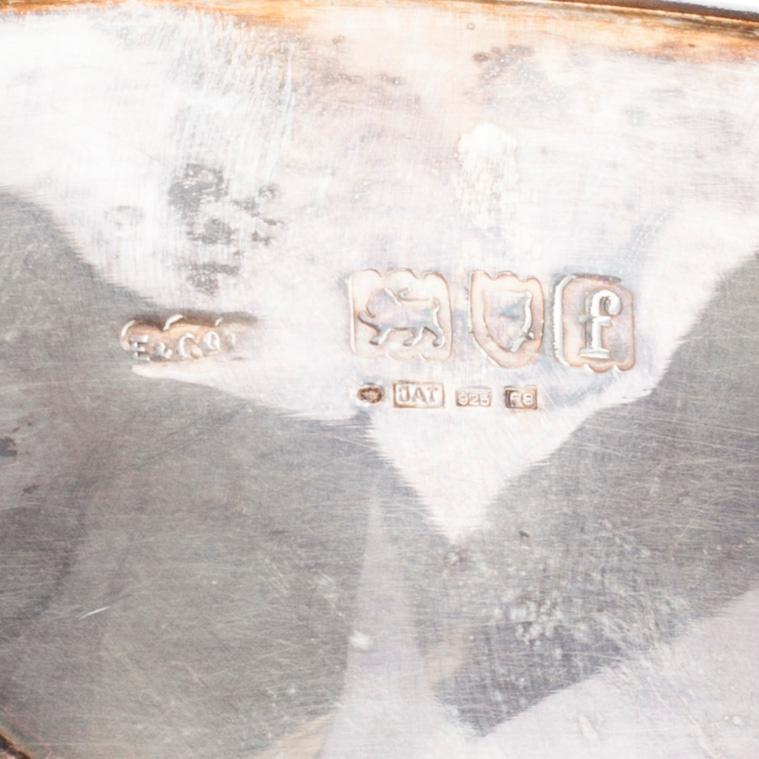 SKÅL, sterling silver, London 1901. Finska kontrollstämplar. Vikt 567 g.
