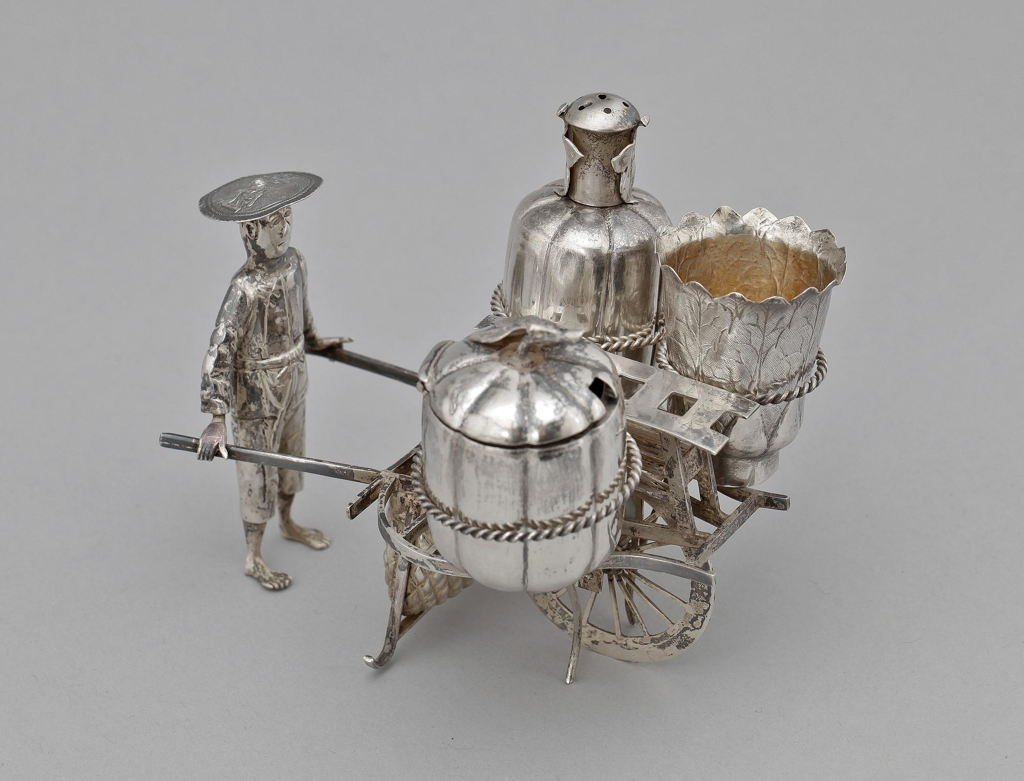 PARTI SILVER, 11 delar, Kina och Japan. 1900-tal. Vikt 207g.