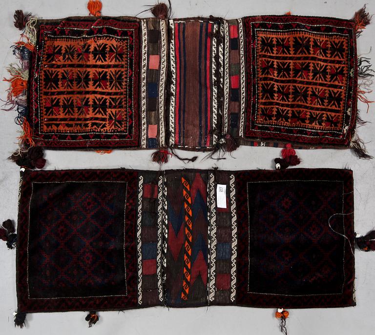 KAMELVÄSKOR, 4 st, orientaliska, 1900-tal.