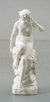 FIGURIN, parian, Gustavsberg. Sign G E. Daterad 1919.
