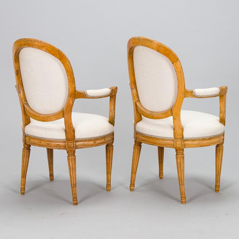 A pair of Gustavian armchairs, 18th century.