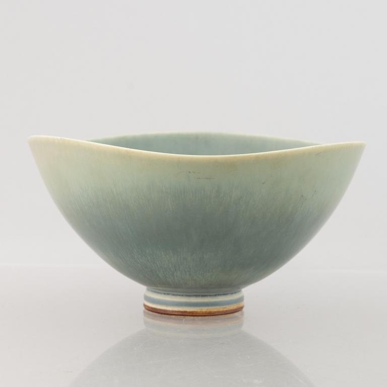 Berndt Friberg, a group of three stoneware bowls and a vase, Gustavsberg Studio.