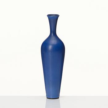 Berndt Friberg, a stoneware vase, Gustavsberg studio, Sweden 1957.