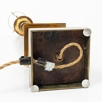 Bordslampa, empirestil, samtida.