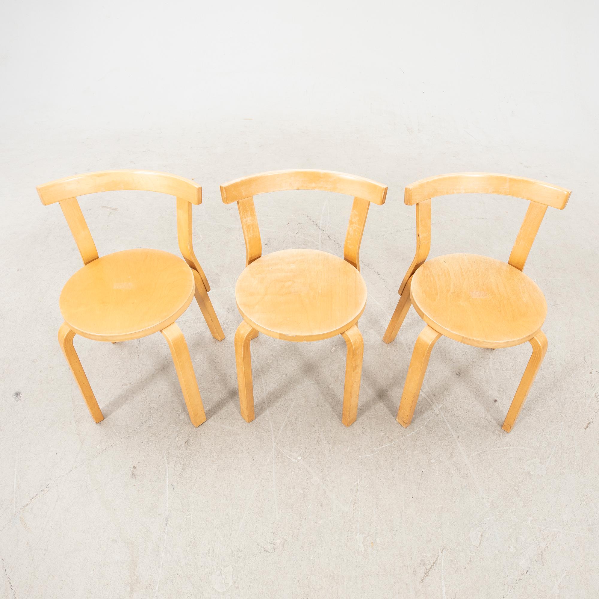 Alvar Aalto, Stolar 3 st modell 68 Artek Finland 1900-talets senare del.